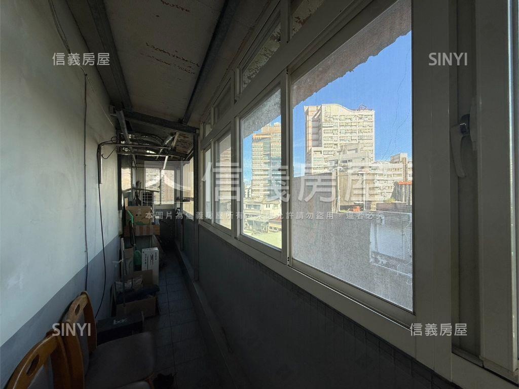永安捷運電梯華廈鼎佳房屋室內格局與周邊環境