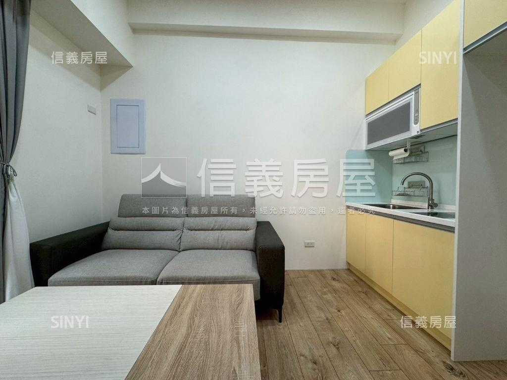 登峰２１。新裝兩房雙陽台房屋室內格局與周邊環境