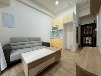 登峰２１。新裝兩房雙陽台