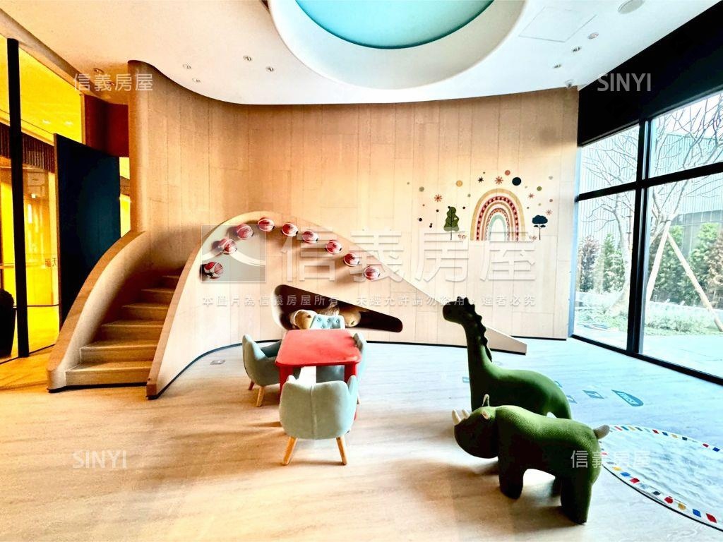 長虹天韻高樓層亮房房屋室內格局與周邊環境