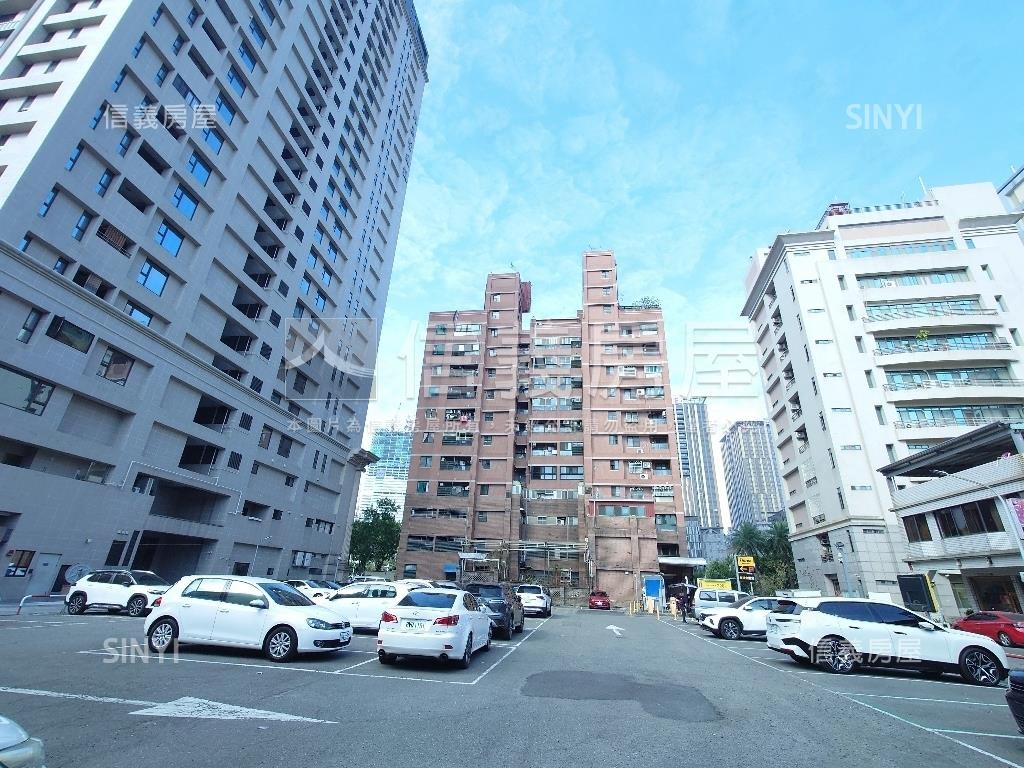 北高近捷運雙面路商四土地房屋室內格局與周邊環境