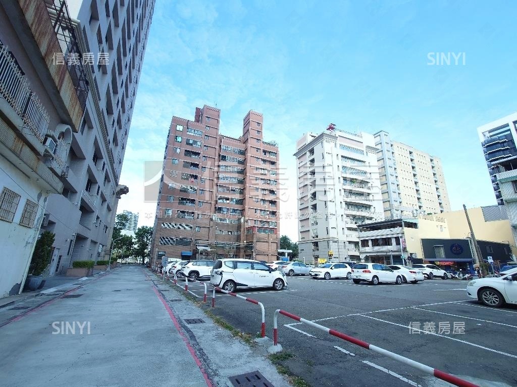 北高近捷運雙面路商四土地房屋室內格局與周邊環境