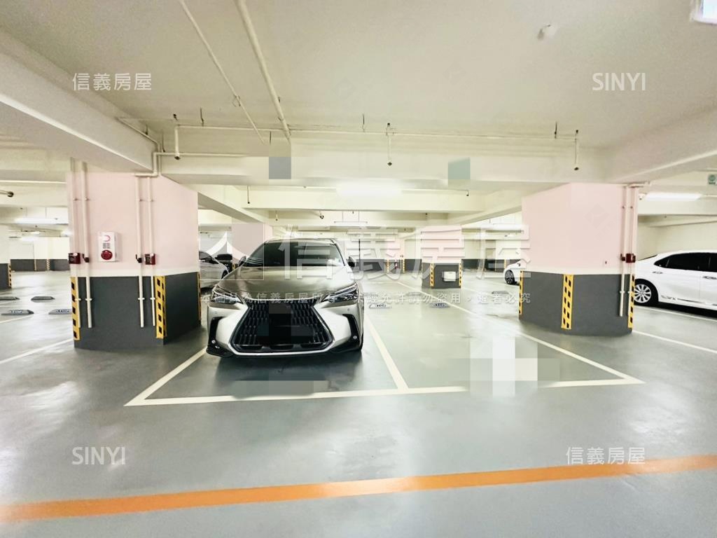 園區關埔富春居附平面車位房屋室內格局與周邊環境