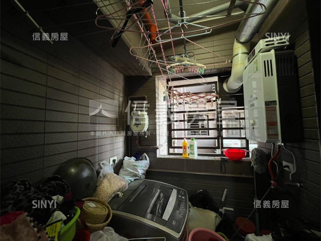 八擴２房車位近未來Ｇ０２房屋室內格局與周邊環境