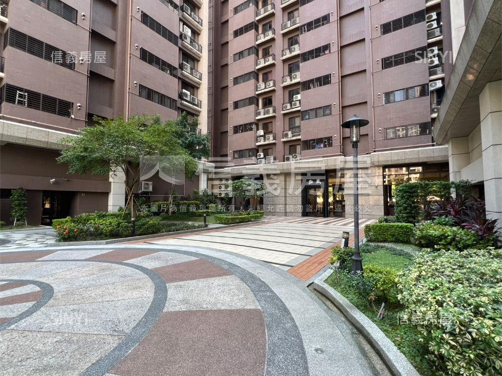 八擴２房車位近未來Ｇ０２房屋室內格局與周邊環境
