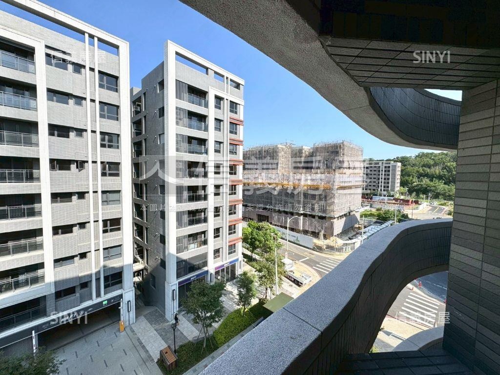 合雄心之丘二期房屋室內格局與周邊環境