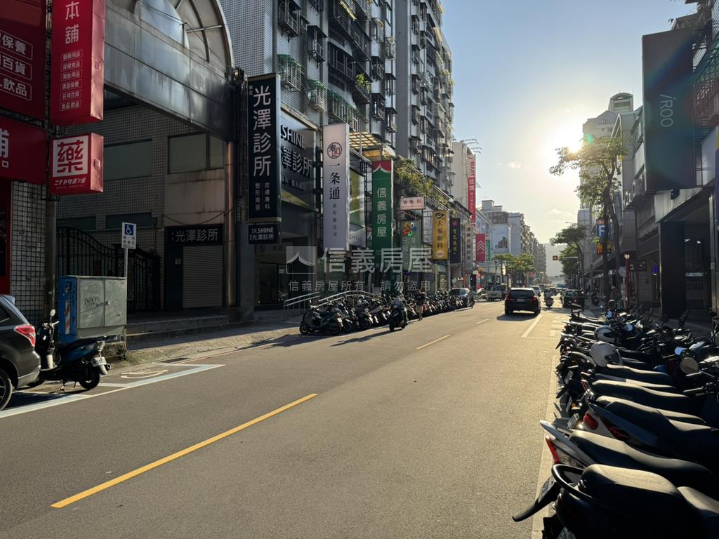 幸福路傳家金店１＋２樓房屋室內格局與周邊環境