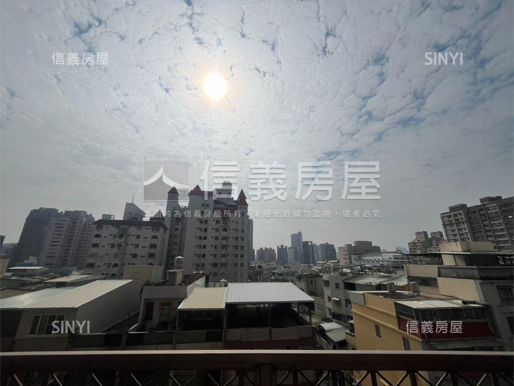 蛋黃核心景觀車位邸宅房屋室內格局與周邊環境