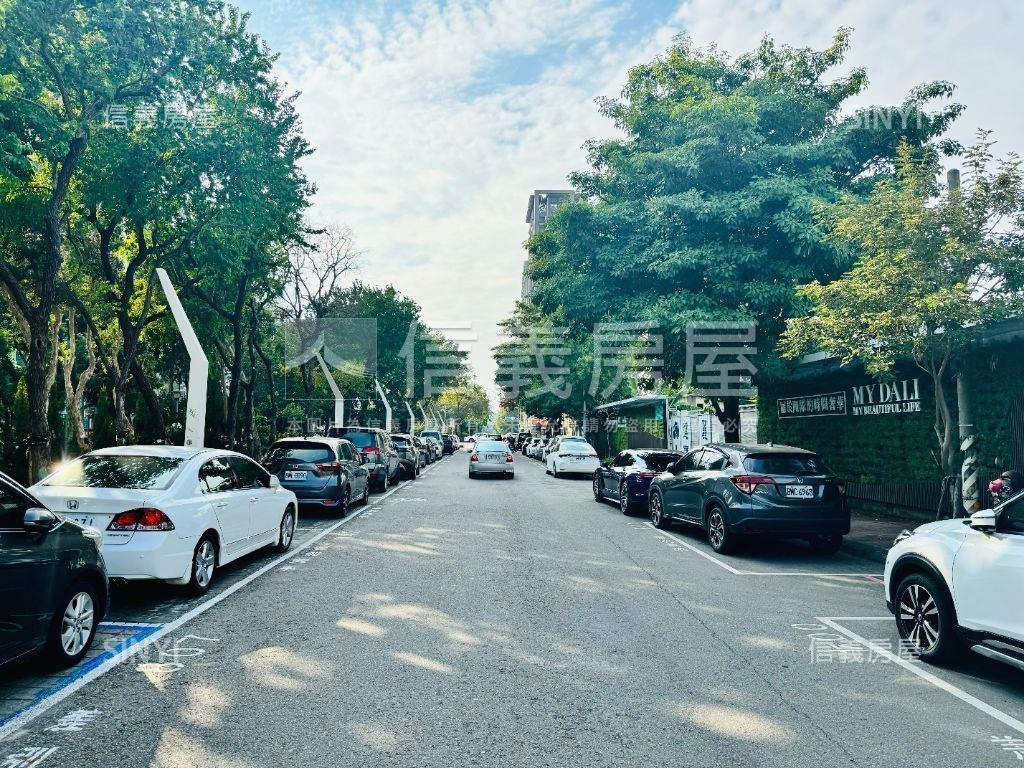 大面寬！近中國醫吃市店面房屋室內格局與周邊環境