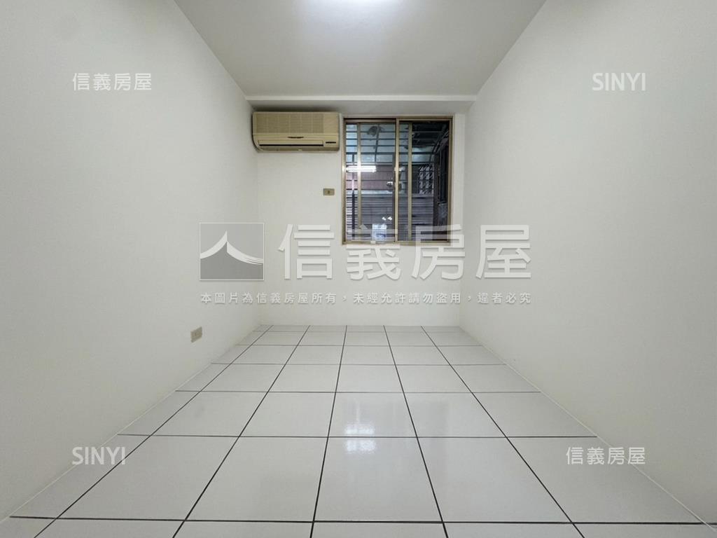 近重劃區華廈方正三房房屋室內格局與周邊環境