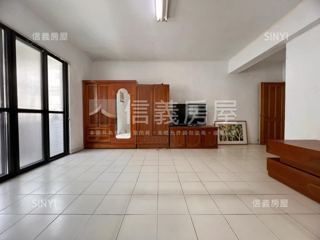 崇德稀有｜國泰透天一席宅房屋室內格局與周邊環境