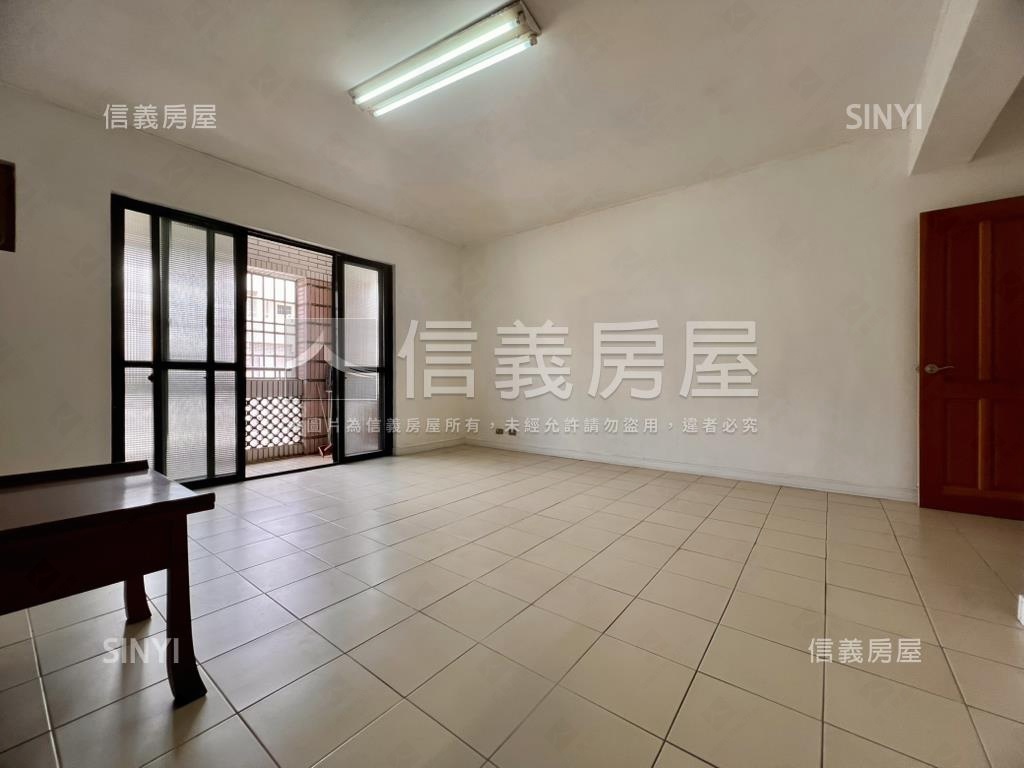 崇德稀有｜國泰透天一席宅房屋室內格局與周邊環境
