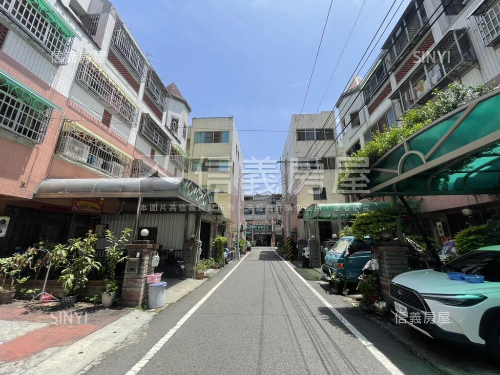 糖友商圈方便停車活路透天房屋室內格局與周邊環境