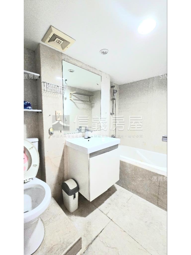 近雙子星低總有明火捷運宅房屋室內格局與周邊環境