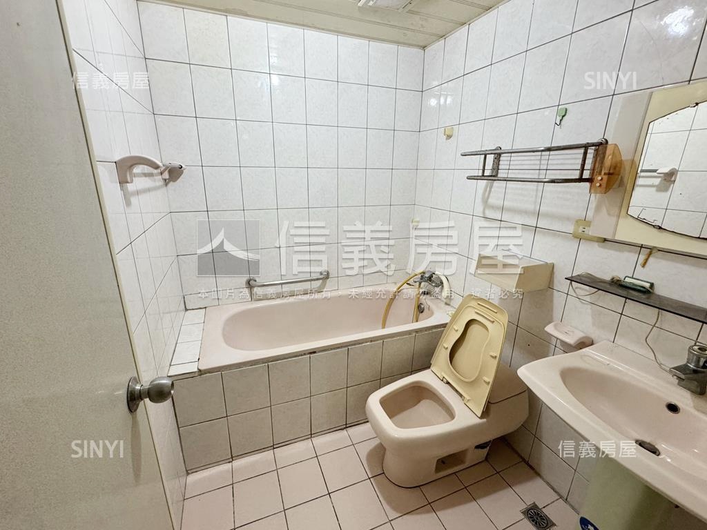 佳和公園電梯兩房房屋室內格局與周邊環境