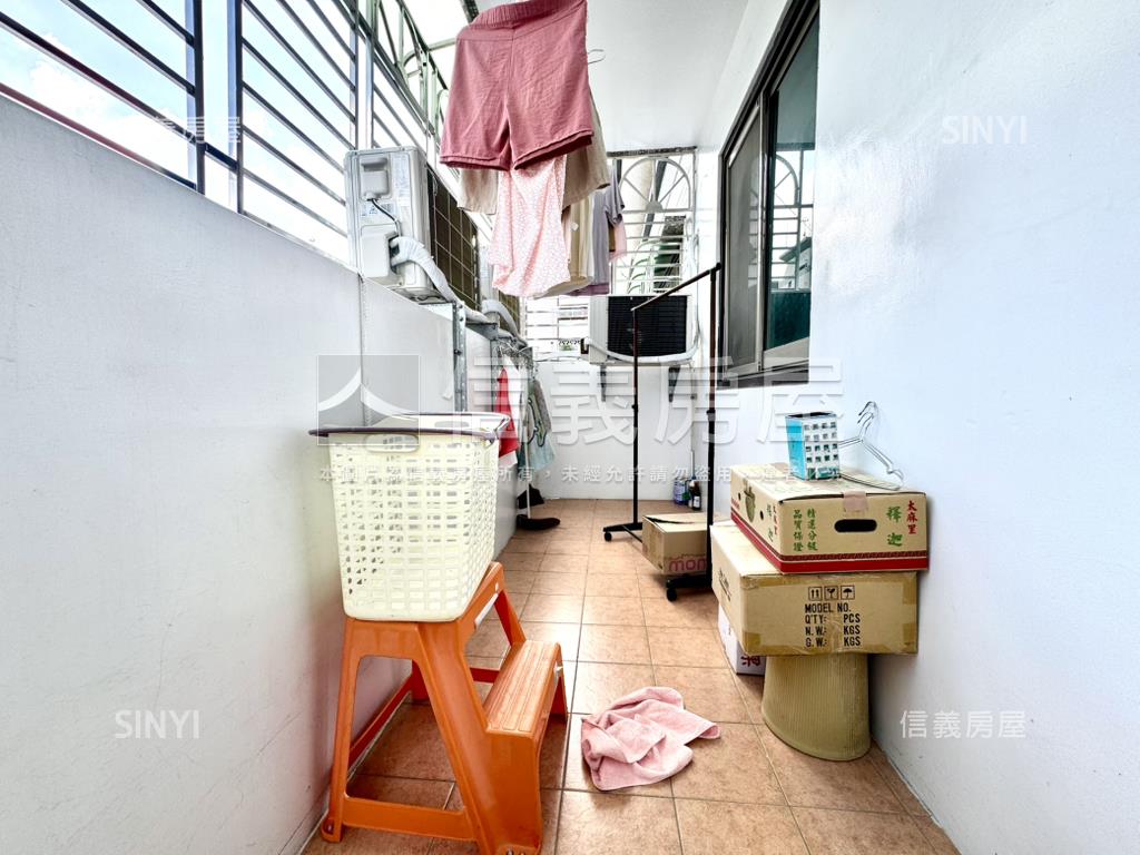 內新街低總價漂亮三房房屋室內格局與周邊環境
