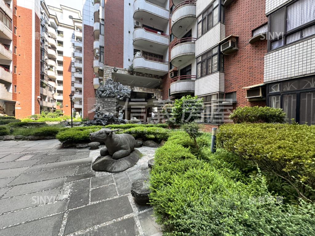 內新街低總價漂亮三房房屋室內格局與周邊環境