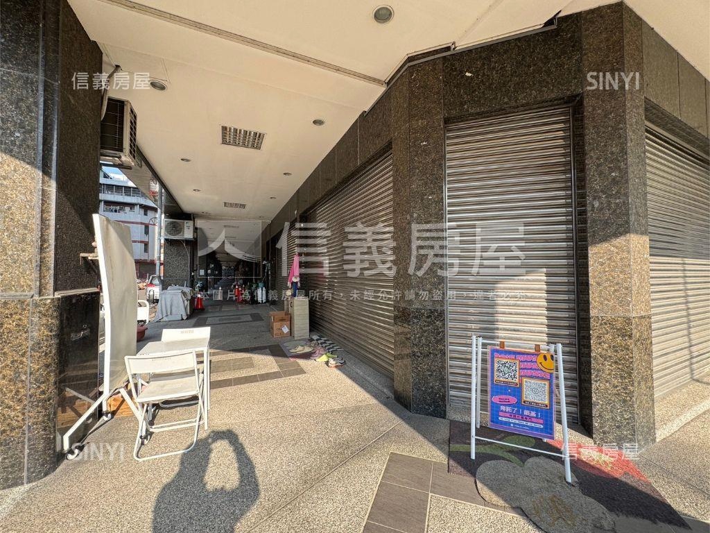 櫻花ＬＶ。低總價角間店面房屋室內格局與周邊環境