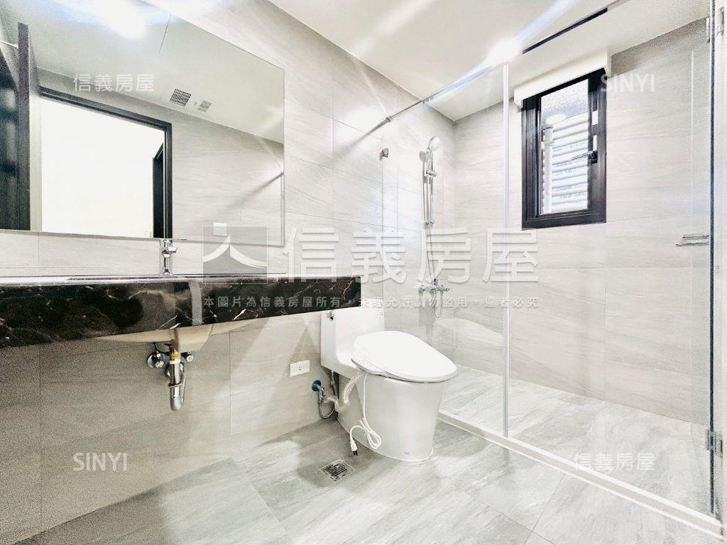 首選富旺天際２房２衛機上房屋室內格局與周邊環境