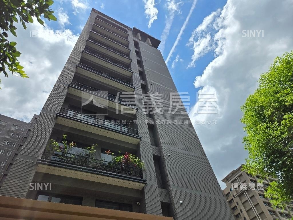 祥富龍⌂集英堡Ⅵ臻藏房屋室內格局與周邊環境
