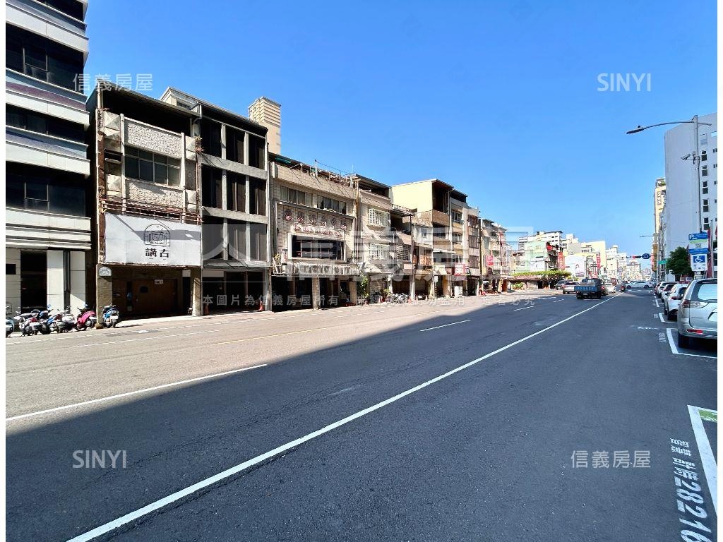 教授的森氧時尚宅房屋室內格局與周邊環境