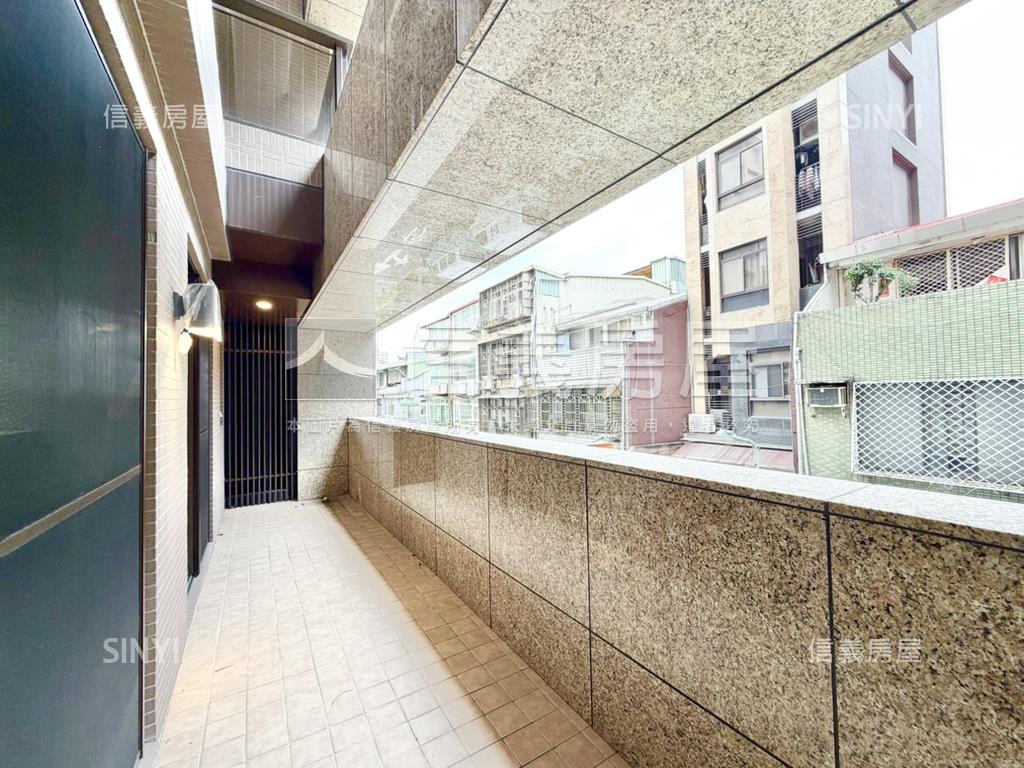 松江南京揚昇松韻露臺戶房屋室內格局與周邊環境