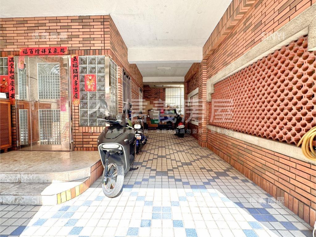 近自由市場地點好面寬透天房屋室內格局與周邊環境