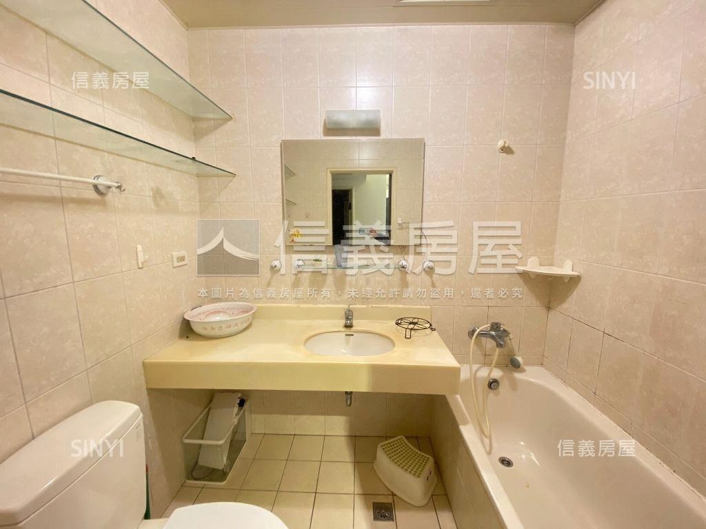 專任＊湯泉次高樓明亮３房房屋室內格局與周邊環境