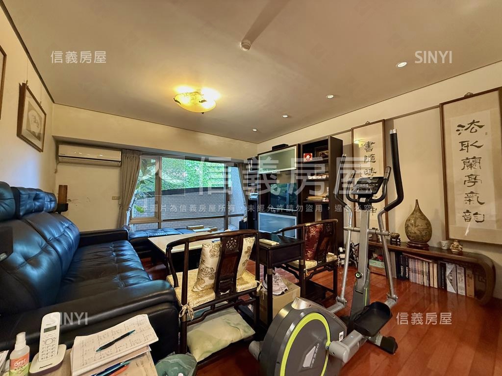 大鵬華城－綠意美四房房屋室內格局與周邊環境