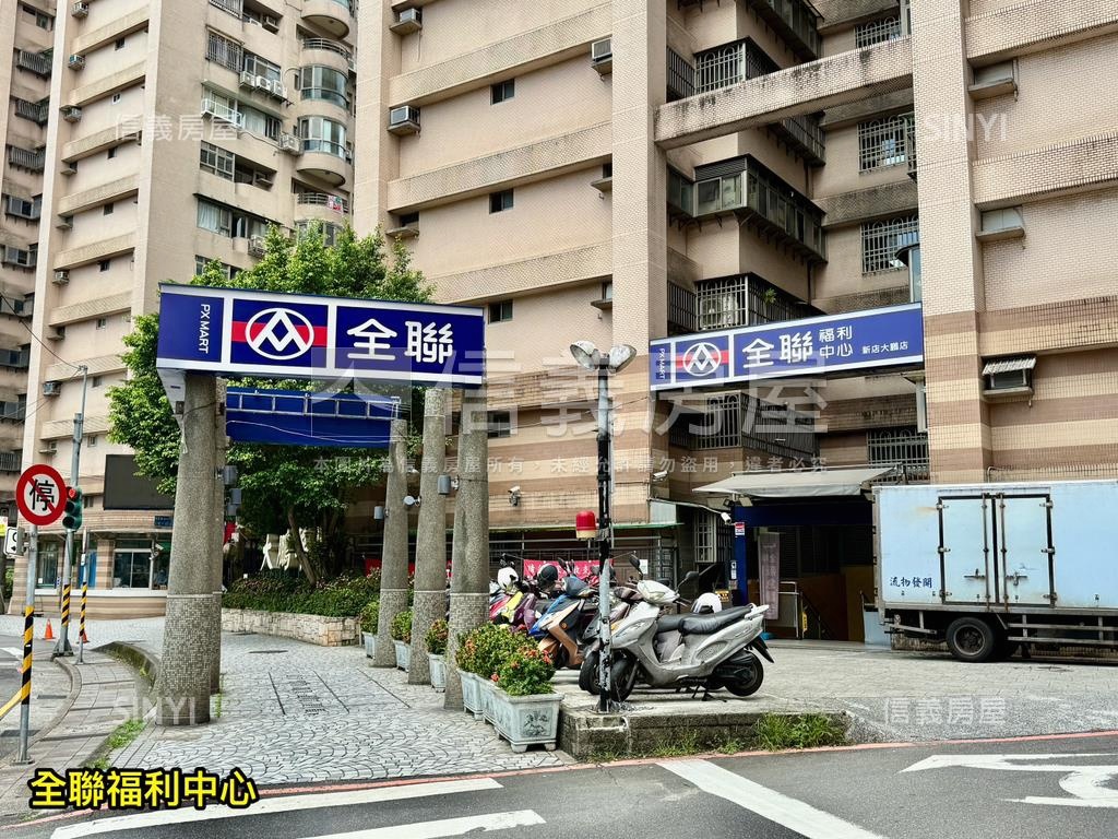 大鵬華城－綠意美四房房屋室內格局與周邊環境