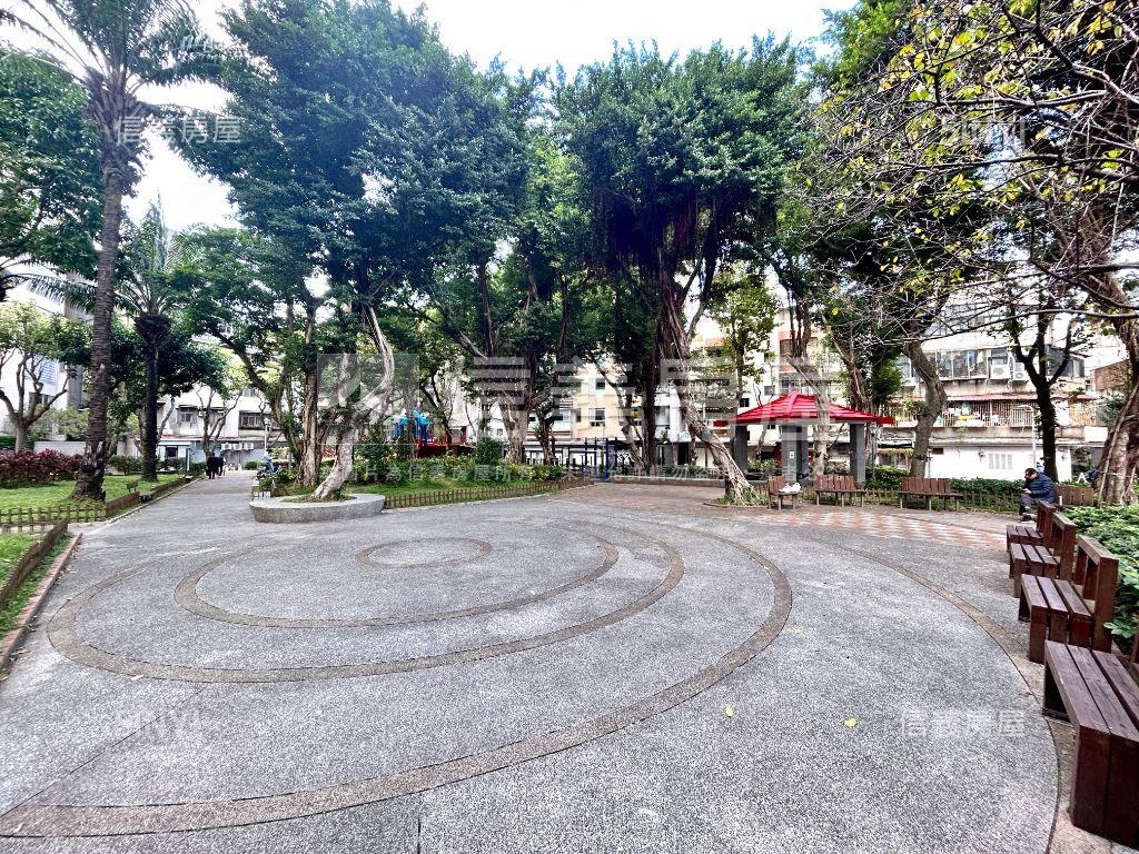 仁愛臨沂靜巷獨棟美廈房屋室內格局與周邊環境