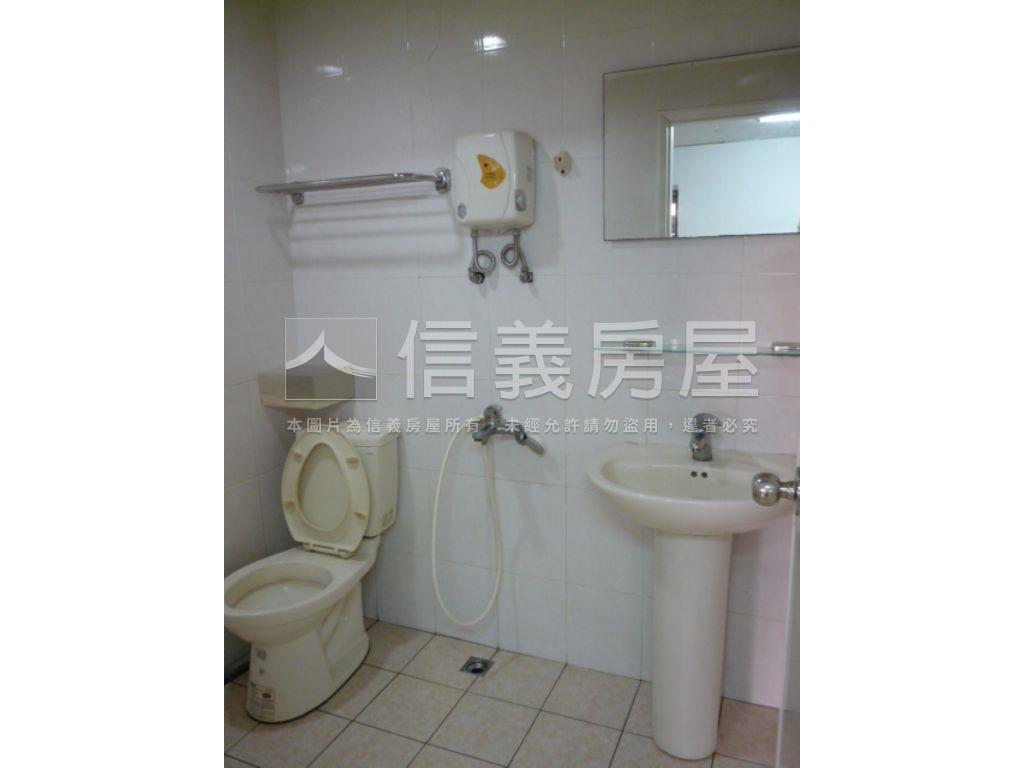 雙和醫院旁收租頂加房屋室內格局與周邊環境