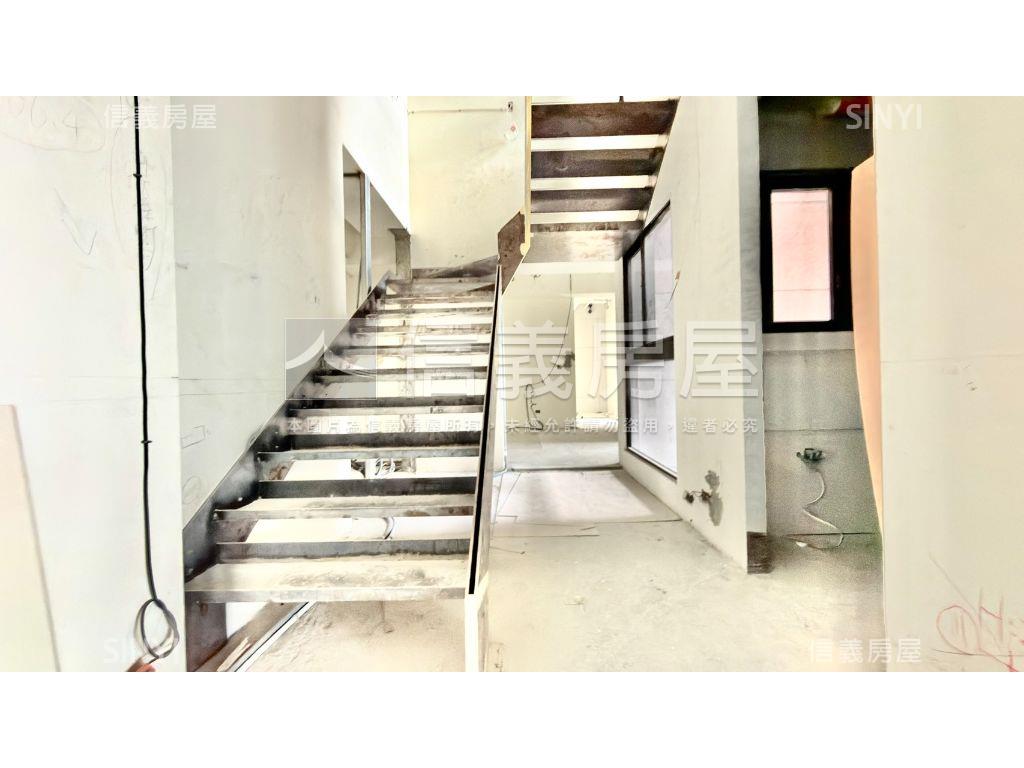 雙橡園｜霸景三併戶六平車房屋室內格局與周邊環境