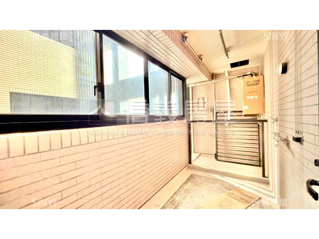 雙橡園｜霸景三併戶六平車房屋室內格局與周邊環境