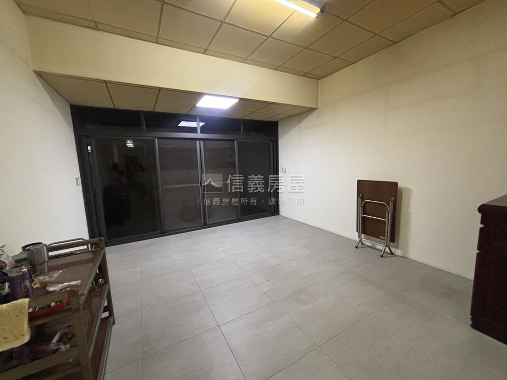 近松竹國小活路孝親房透天房屋室內格局與周邊環境