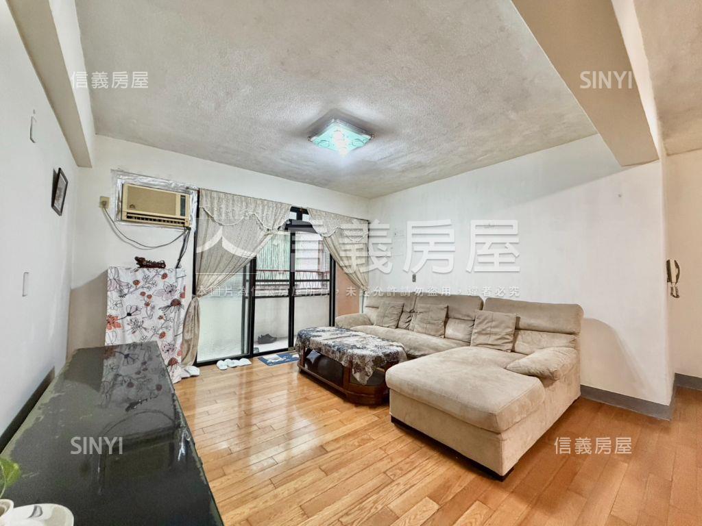 景安站，稀有公寓房屋室內格局與周邊環境