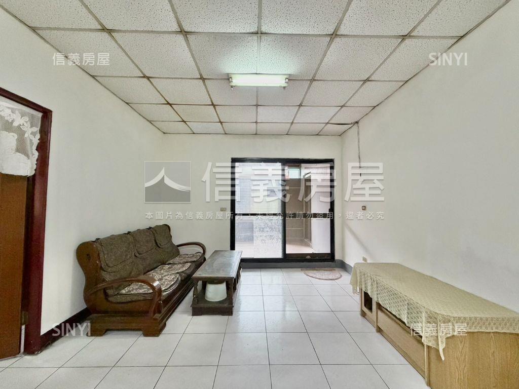 景安站，稀有公寓房屋室內格局與周邊環境