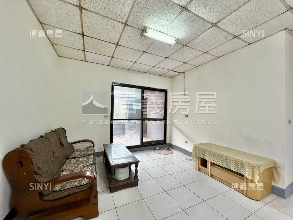 景安站，稀有公寓房屋室內格局與周邊環境