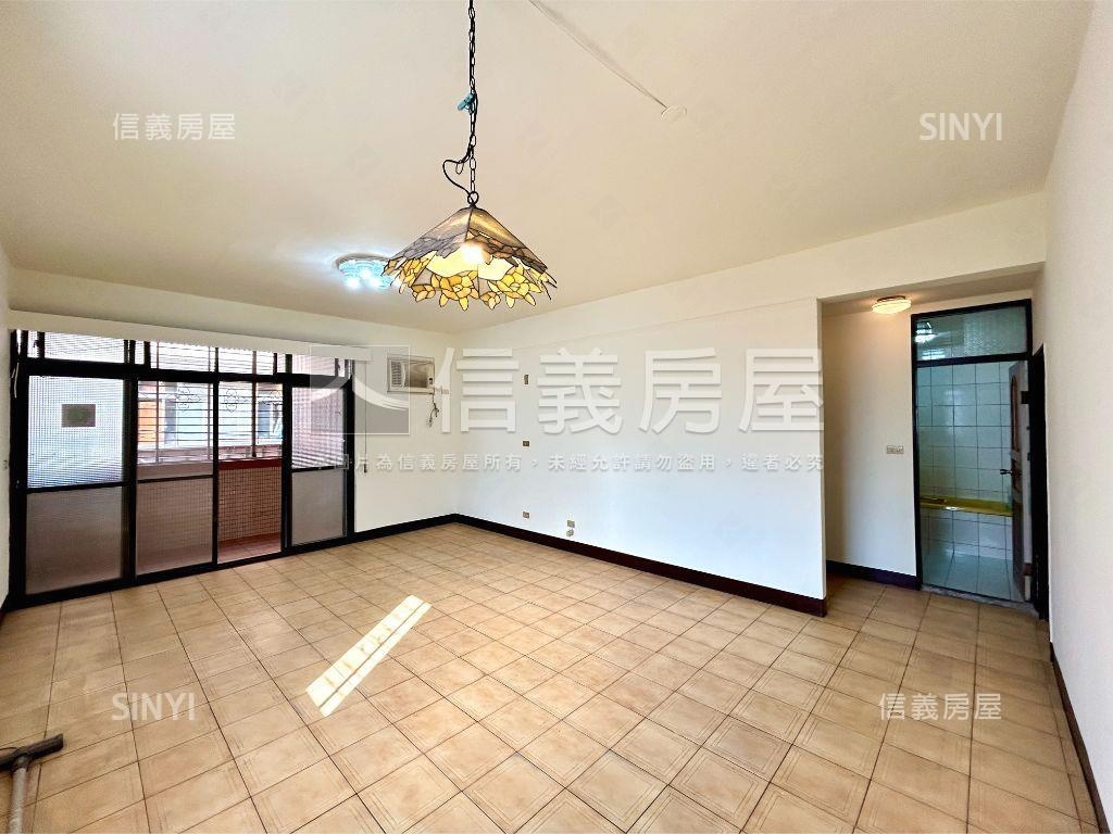 秀朗學區活巷公寓二樓房屋室內格局與周邊環境