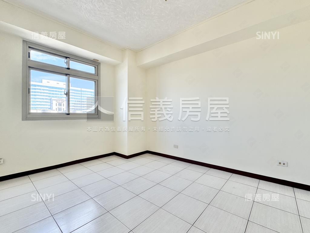 近中華路．方正採光三房房屋室內格局與周邊環境