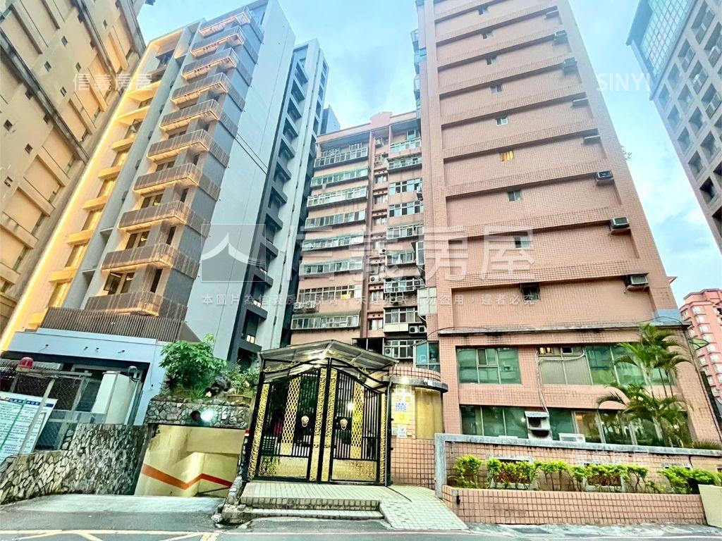 林口低總價機能好２房車位房屋室內格局與周邊環境
