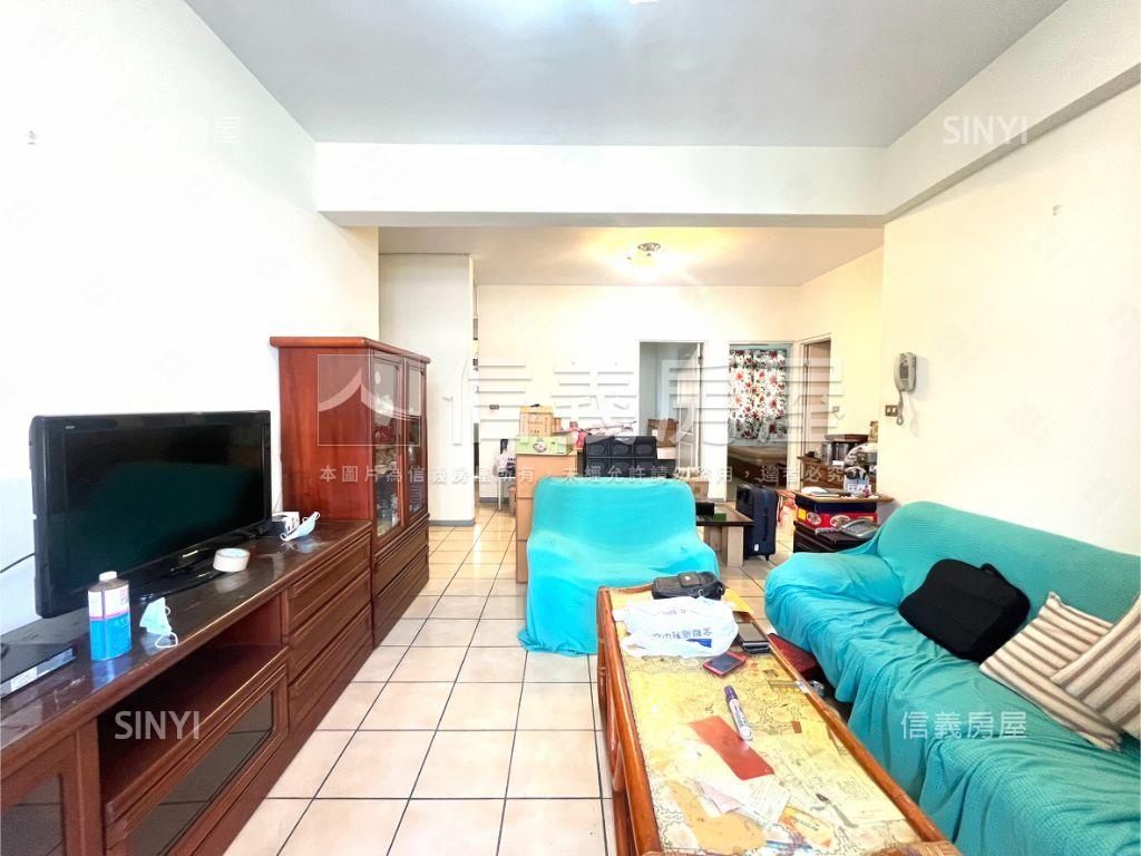 低總價東區公寓房屋室內格局與周邊環境