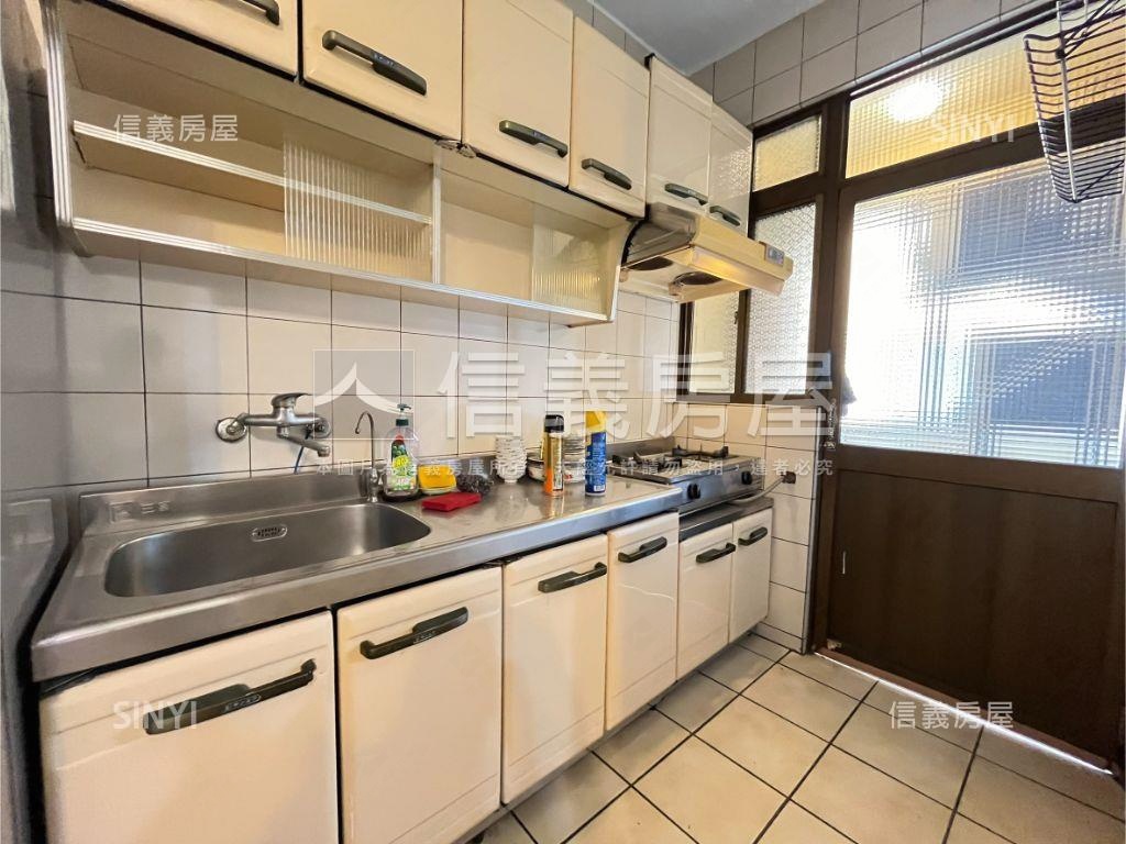 低總價東區公寓房屋室內格局與周邊環境