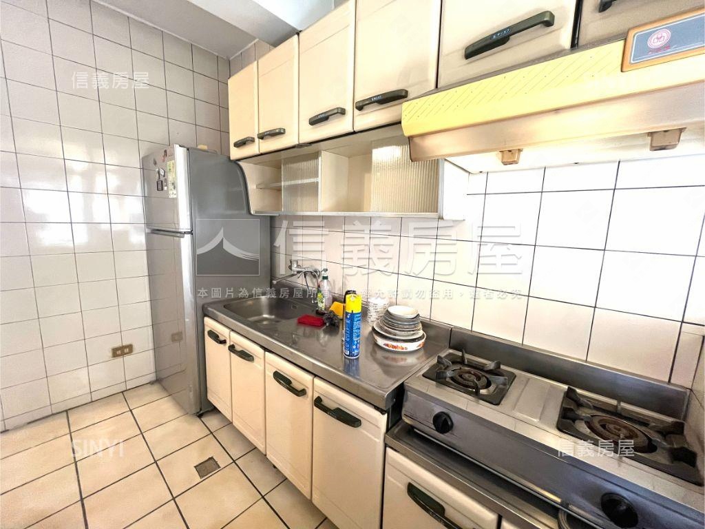 低總價東區公寓房屋室內格局與周邊環境