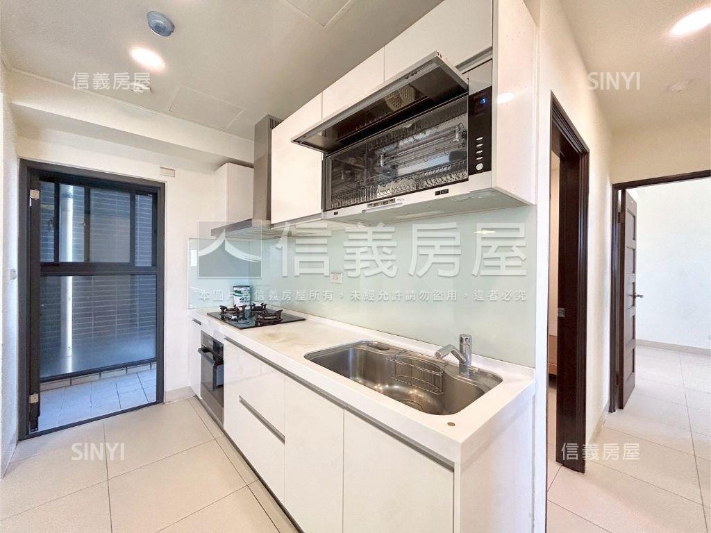首ＧＯ南寮三房車位房屋室內格局與周邊環境