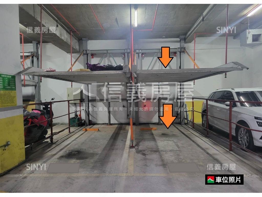 專任優質三房露臺戶房屋室內格局與周邊環境