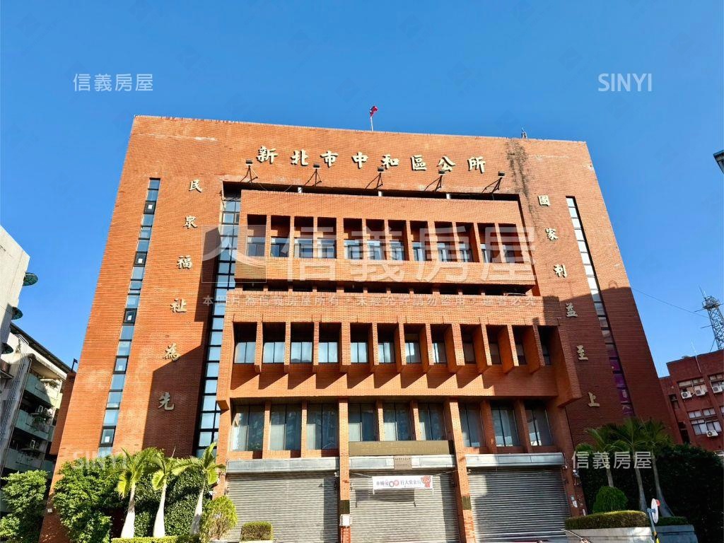 景安雙禧園四房車位房屋室內格局與周邊環境