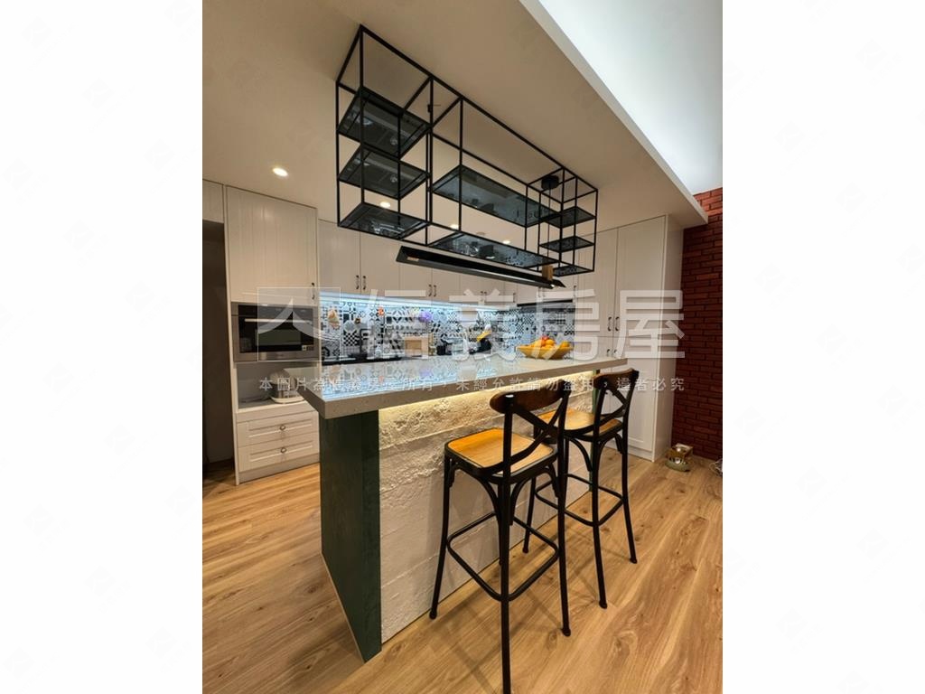 松山超美屋況一樓房屋室內格局與周邊環境