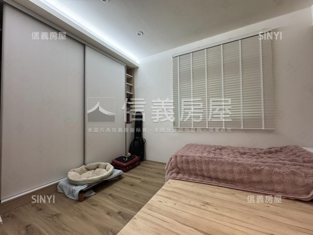 松山超美屋況一樓房屋室內格局與周邊環境