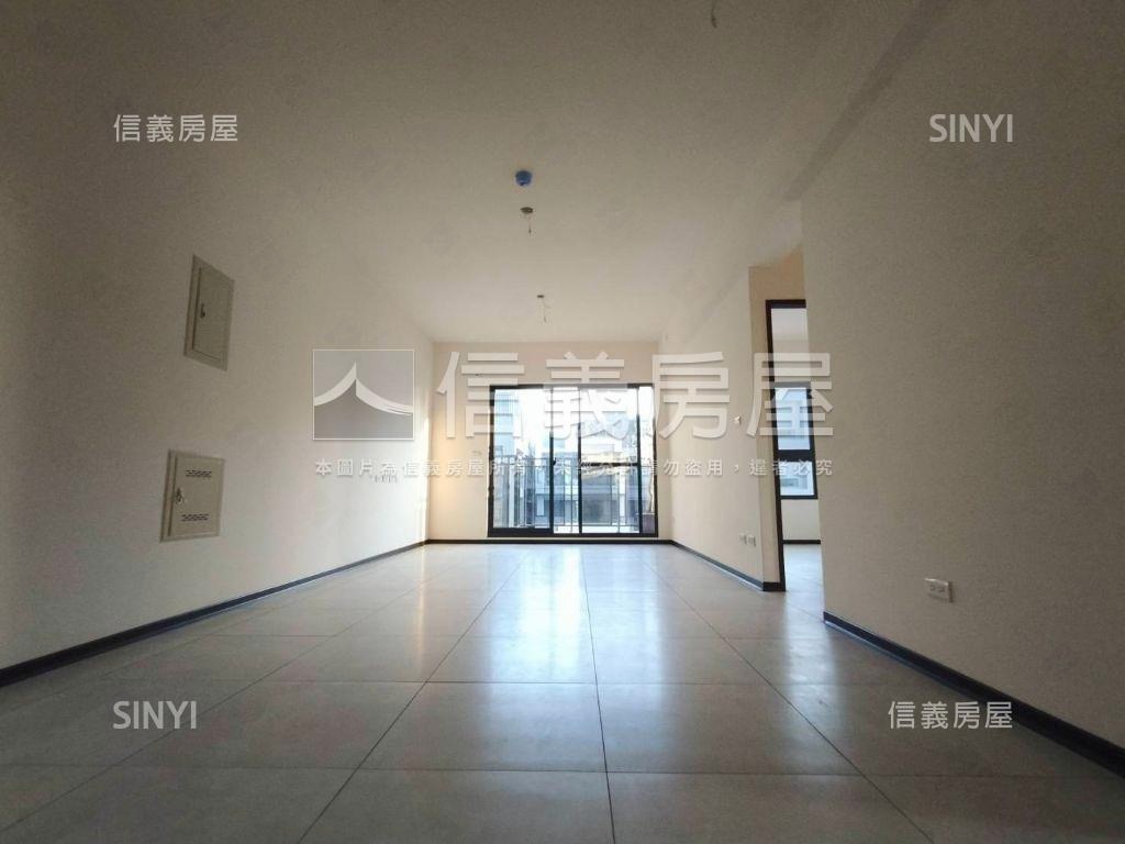 全新未住三房雙平車位房屋室內格局與周邊環境